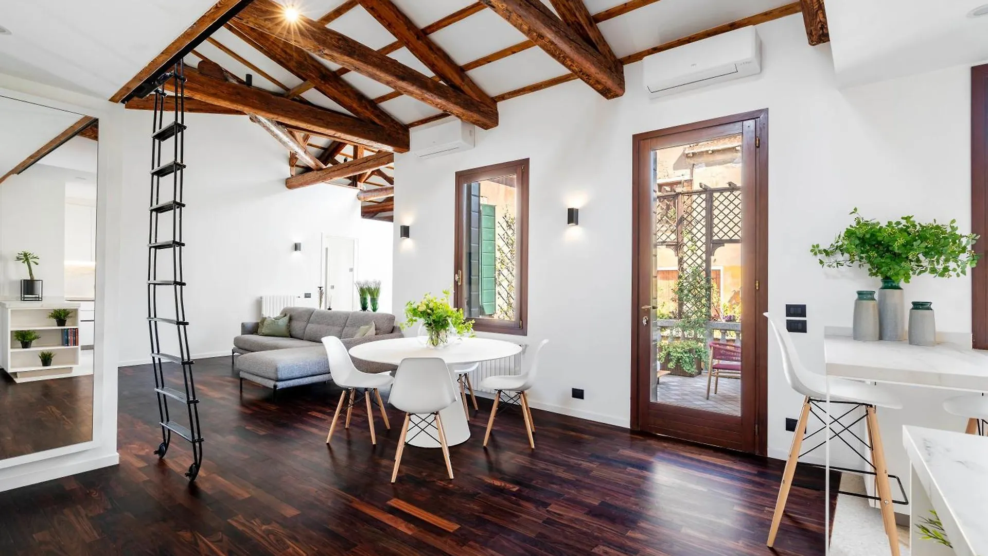 Apartment San Barnaba Palace R&R Venice